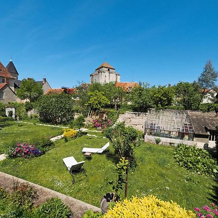 Le Jardin Des Lys - Chambre D'Hote Ou Appartement La Roche-Posay Exterior foto