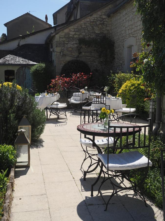 Le Jardin Des Lys - Chambre D'Hote Ou Appartement La Roche-Posay Exterior foto