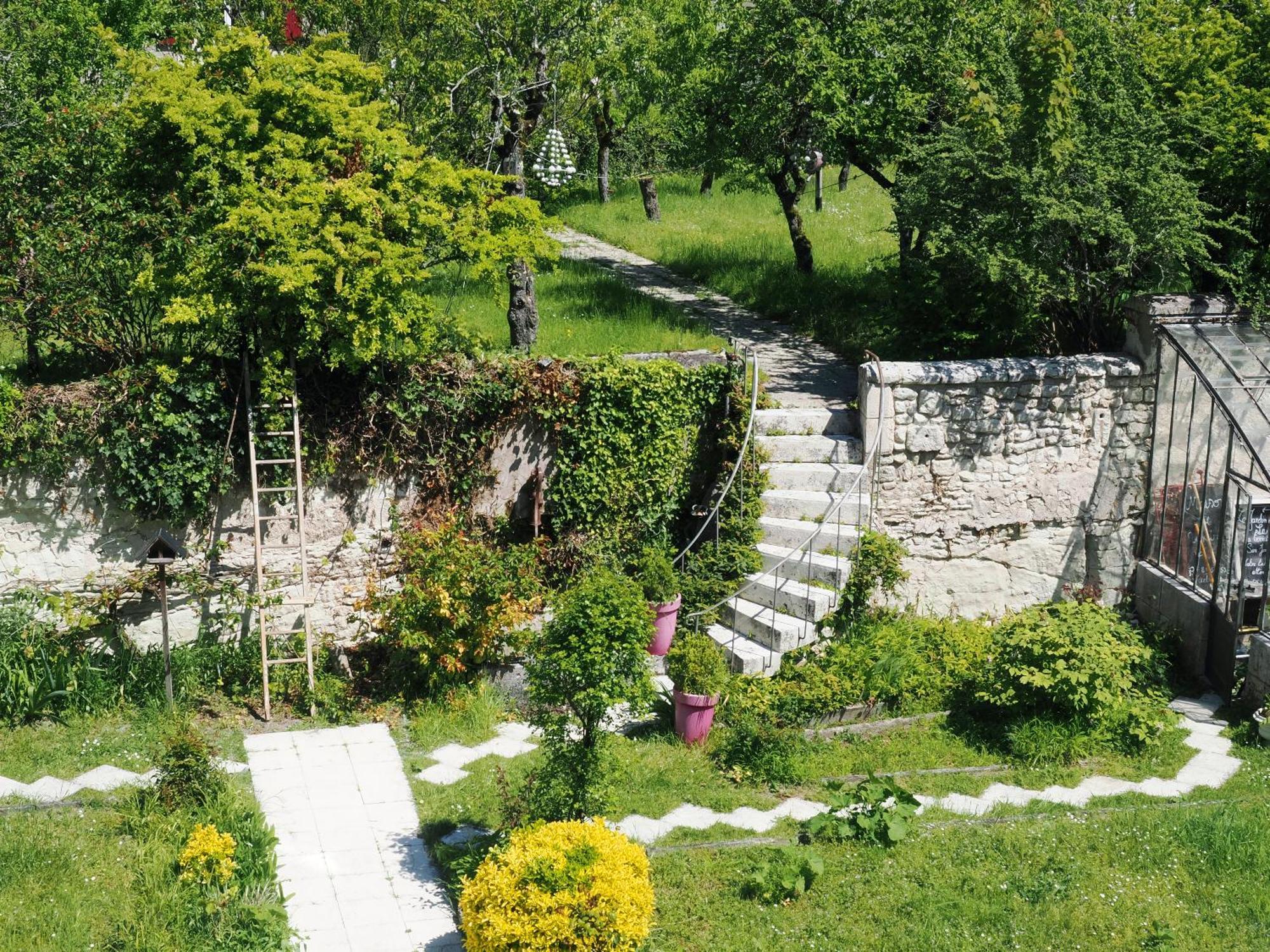 Le Jardin Des Lys - Chambre D'Hote Ou Appartement La Roche-Posay Zimmer foto